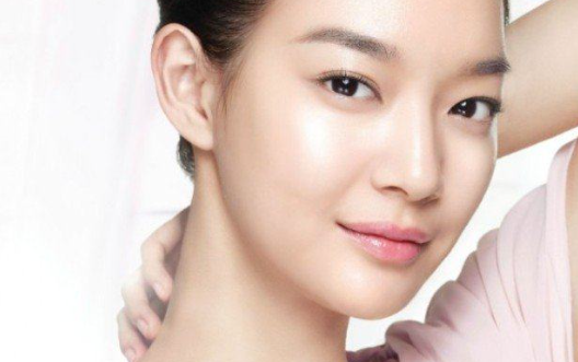 What Makes Koreans Have Such Beautiful Skin?